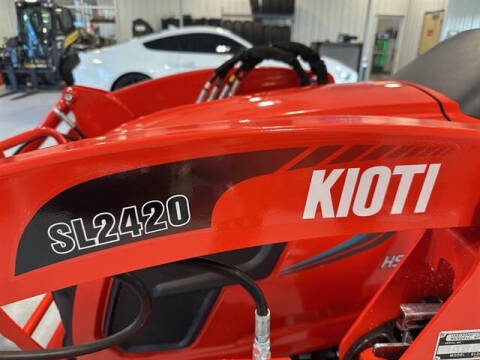 2025 Kioti CS2520 HST