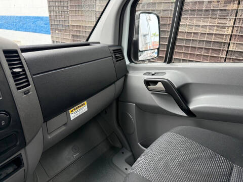 2012 Mercedes-Benz Sprinter 2500