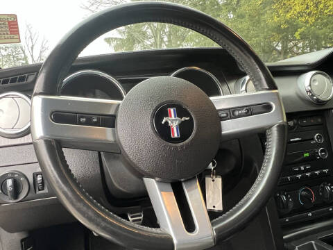 2008 Ford Mustang GT Deluxe