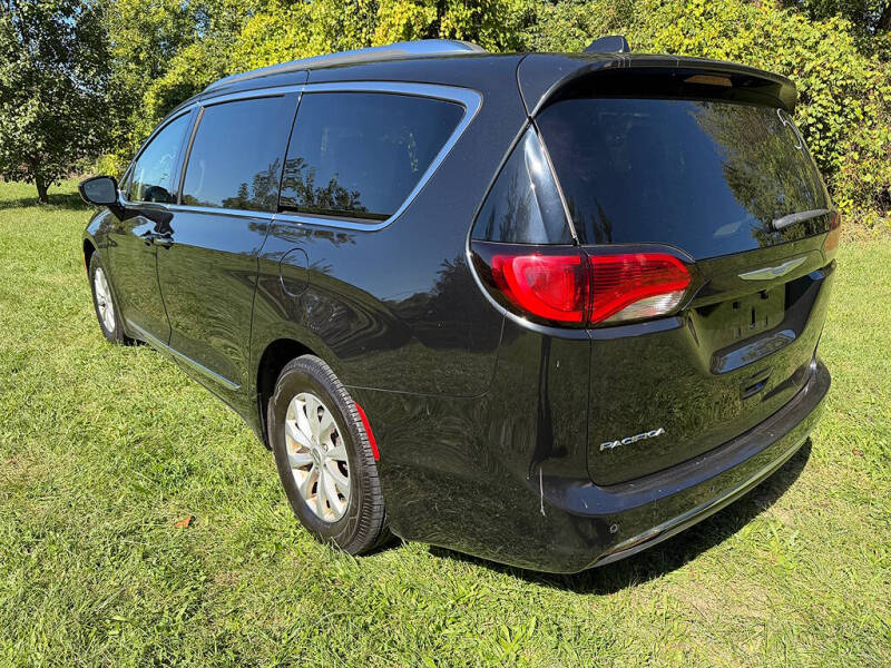 2018 Chrysler Pacifica Touring L Plus