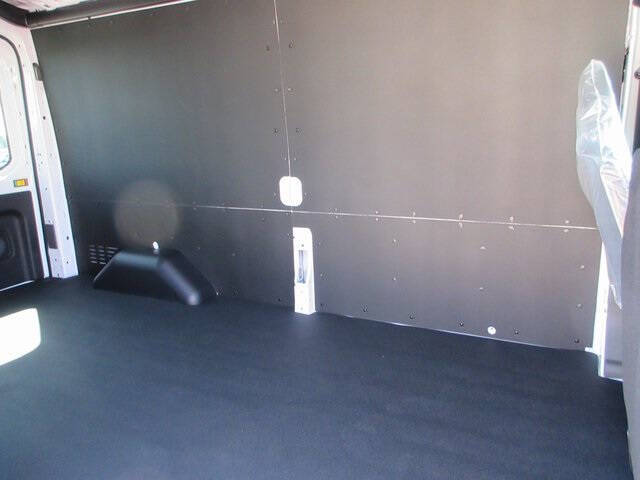 2025 Ford Transit 250