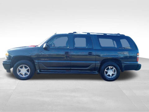 2004 GMC Yukon XL Denali