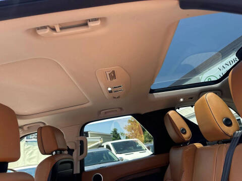 2018 Land Rover Discovery HSE Luxury