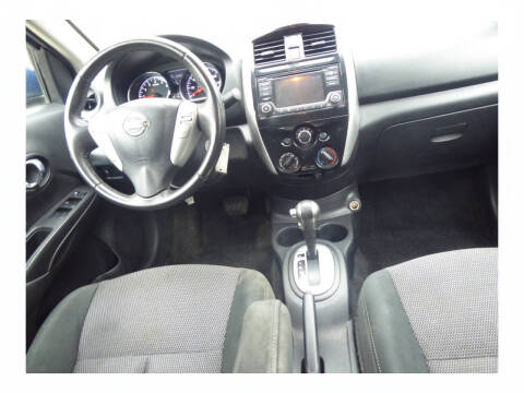 2018 Nissan Versa