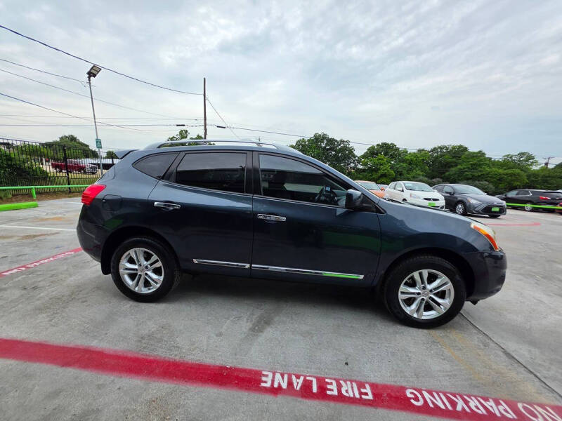 2013 Nissan Rogue SV