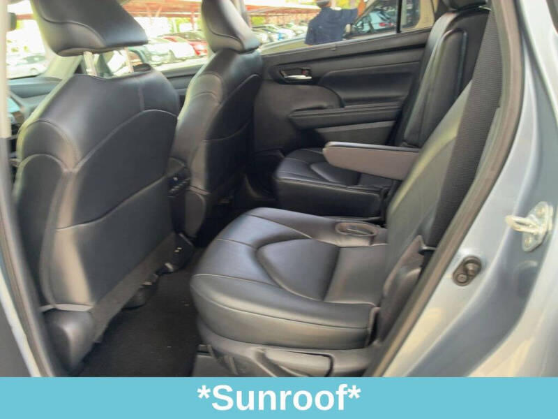 2021 Toyota Highlander XLE