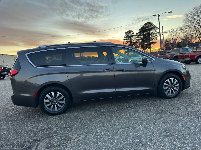 2021 Chrysler Pacifica Hybrid Touring L
