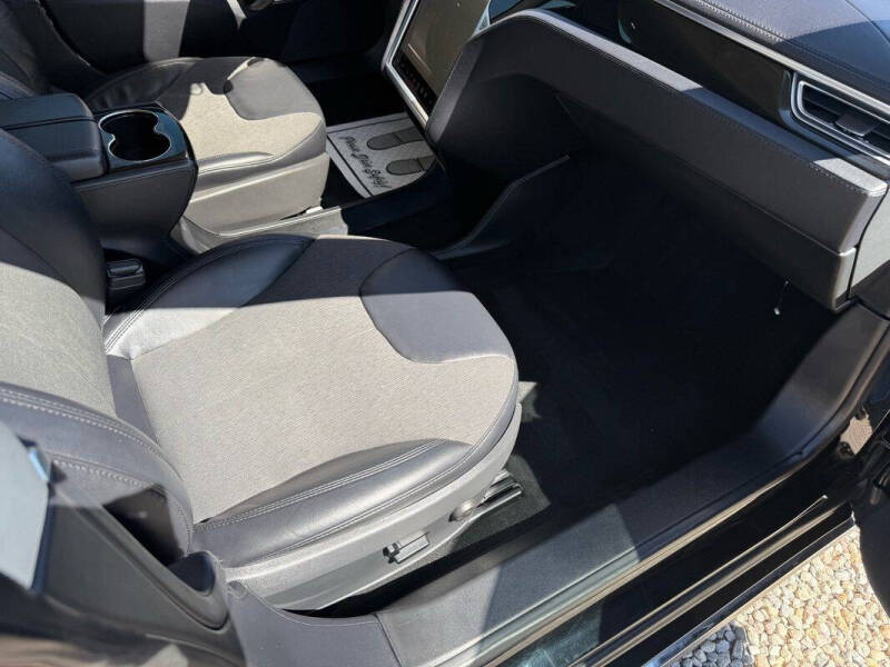 2013 Tesla Model S