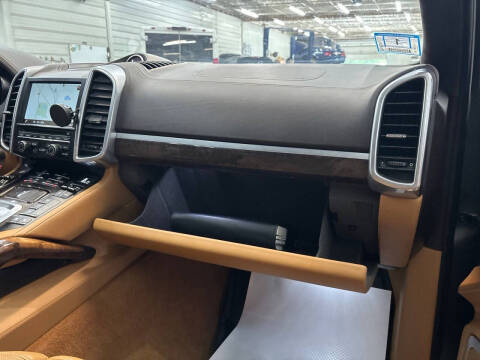 2015 Porsche Cayenne Turbo