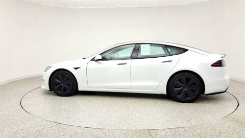 2023 Tesla Model S Plaid