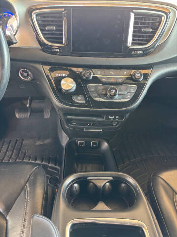 2018 Chrysler Pacifica Touring L Plus