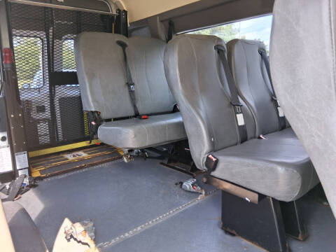 2009 Ford E-Series E-250