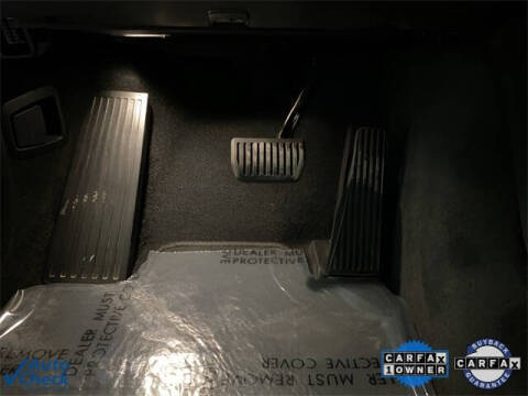 2025 Volvo XC60 B5 Plus Dark Theme