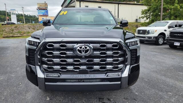 Used 2024 Toyota Tundra Platinum with VIN 5TFNA5DB5RX152677 for sale in Hazard, KY