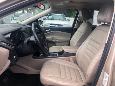 2017 Ford Escape Titanium