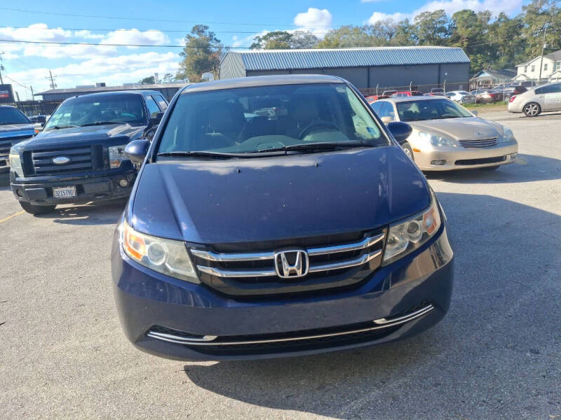 2014 Honda Odyssey EX photo 2