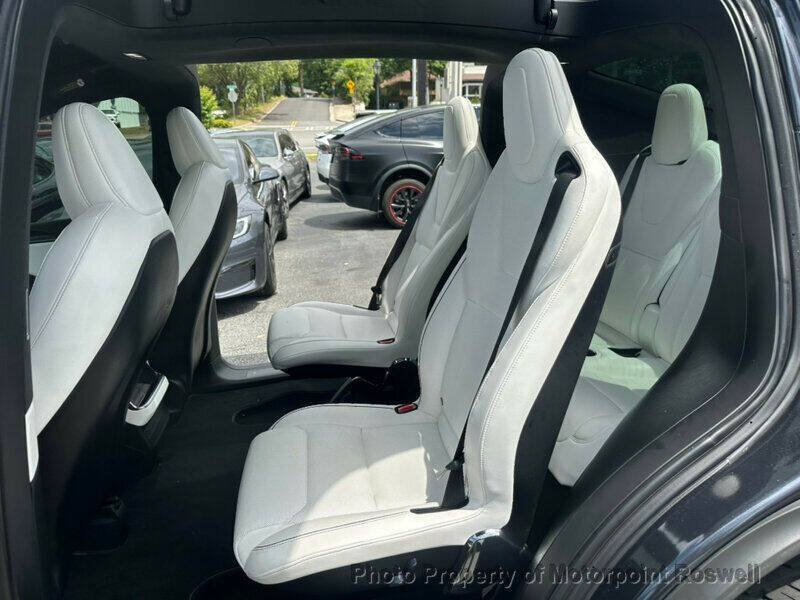 2024 Tesla Model X Plaid
