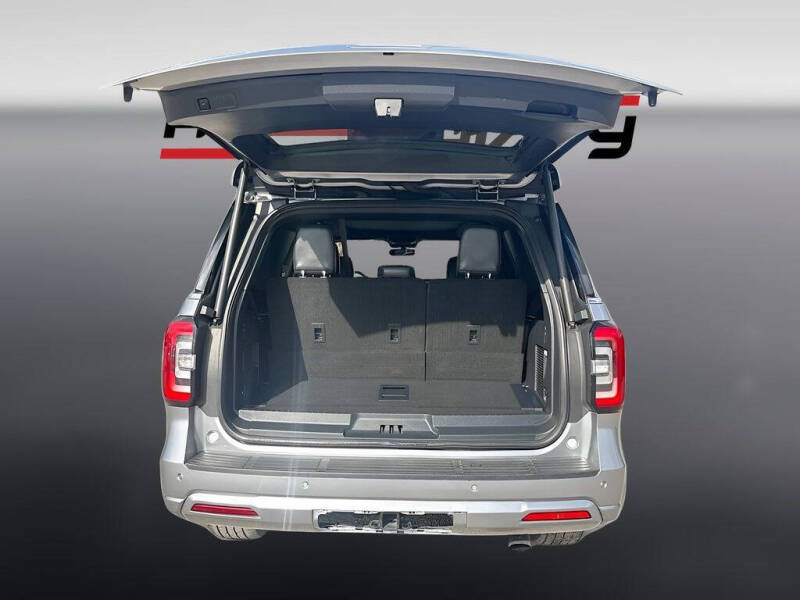 2023 Ford Expedition Platinum