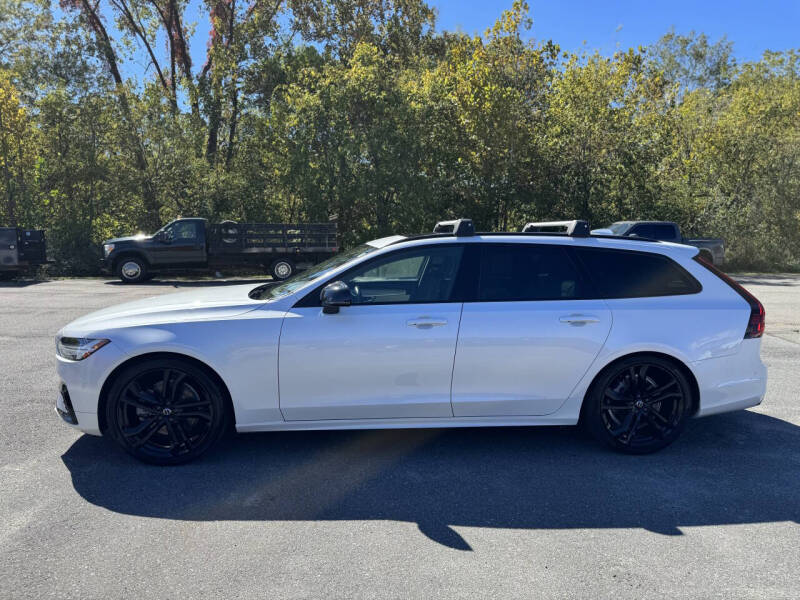 2021 Volvo V90 T5 R-Design