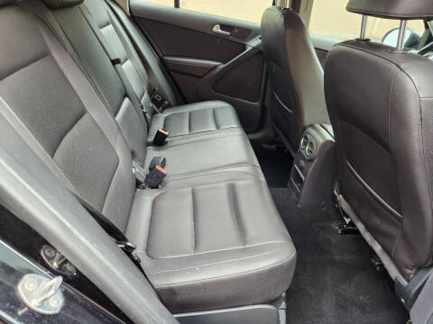 2016 Volkswagen Tiguan 2.0T S 4Motion