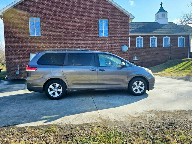 2014 Toyota Sienna for sale at Trudeal Auto Sales in Mocksville, NC