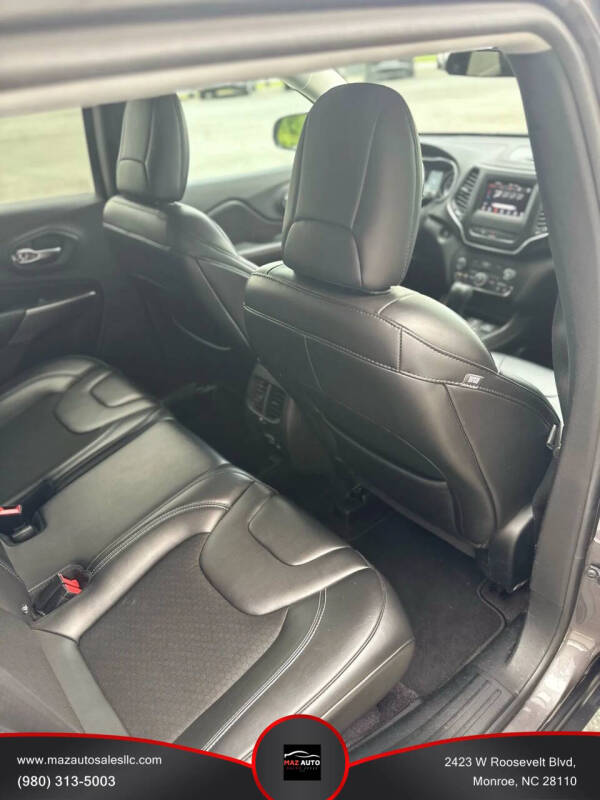 2019 Jeep Cherokee Latitude Plus