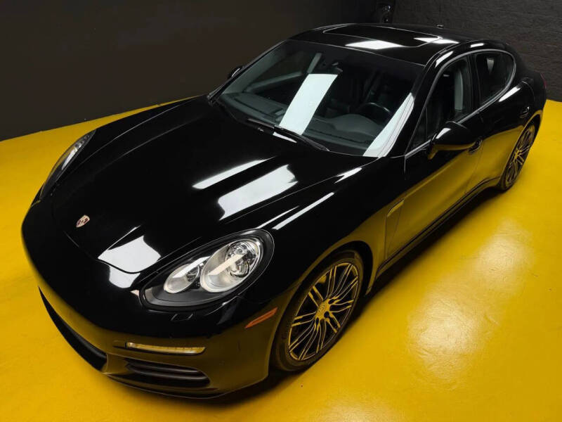 2015 Porsche Panamera