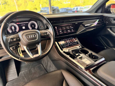 2019 Audi Q8 quattro Prestige 55 TFSI