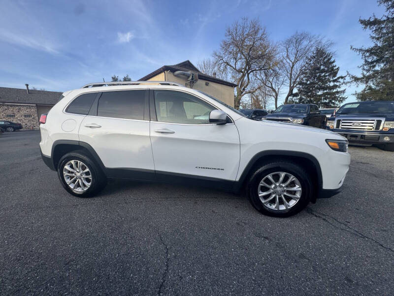 2019 Jeep Cherokee Latitude