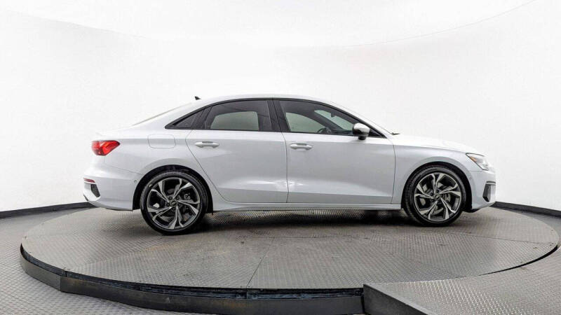2023 Audi A3 quattro Premium 40 TFSI