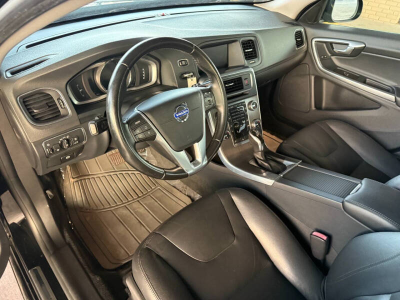 2015 Volvo V60 T5 Drive-E Premier