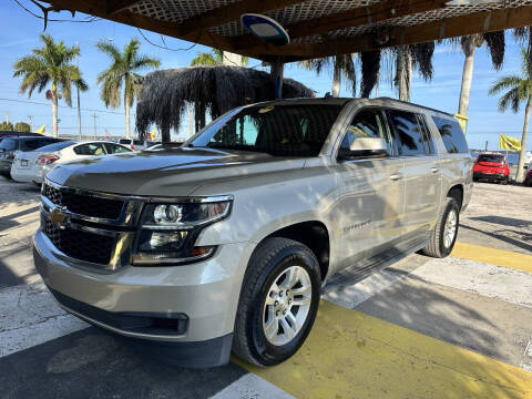 2015 Chevrolet Suburban LT