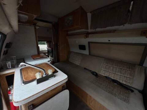 1998 Ford E-Series E-250