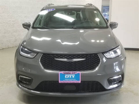 2021 Chrysler Pacifica Touring L