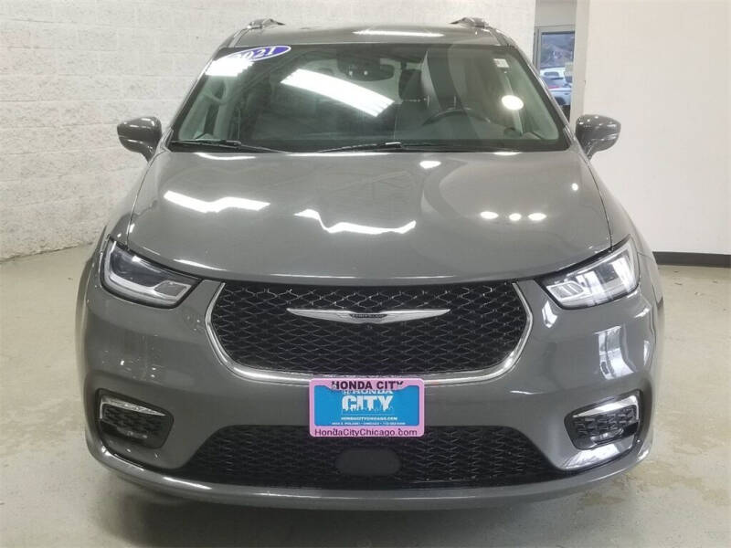 2021 Chrysler Pacifica Touring L