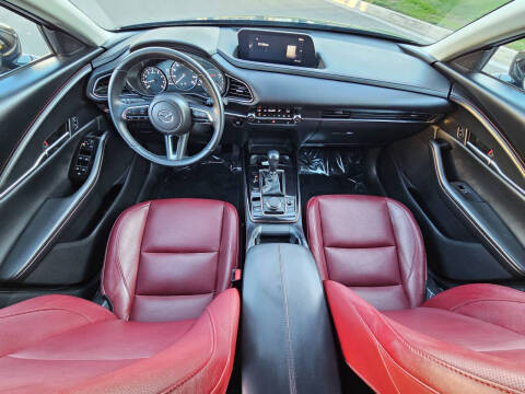 2025 Mazda CX-30 2.5 S Carbon Edition