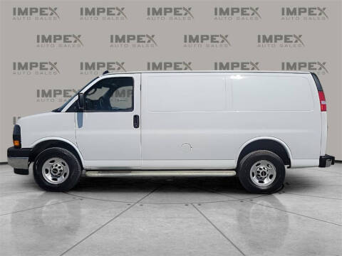 2023 GMC Savana 2500