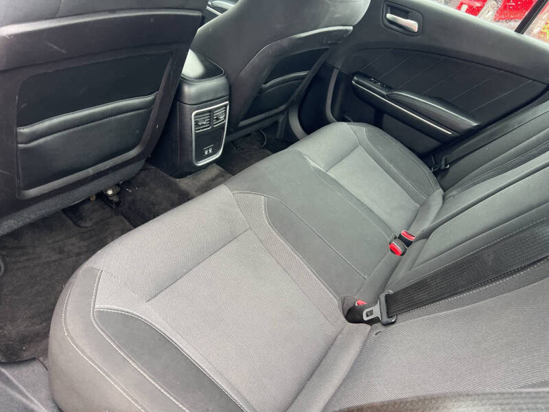 2016 Dodge Charger SXT