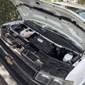 2020 Chevrolet Express 2500
