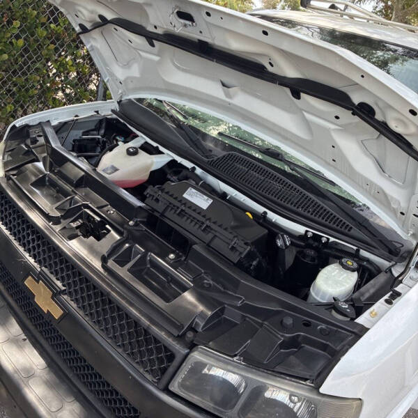 2020 Chevrolet Express 2500