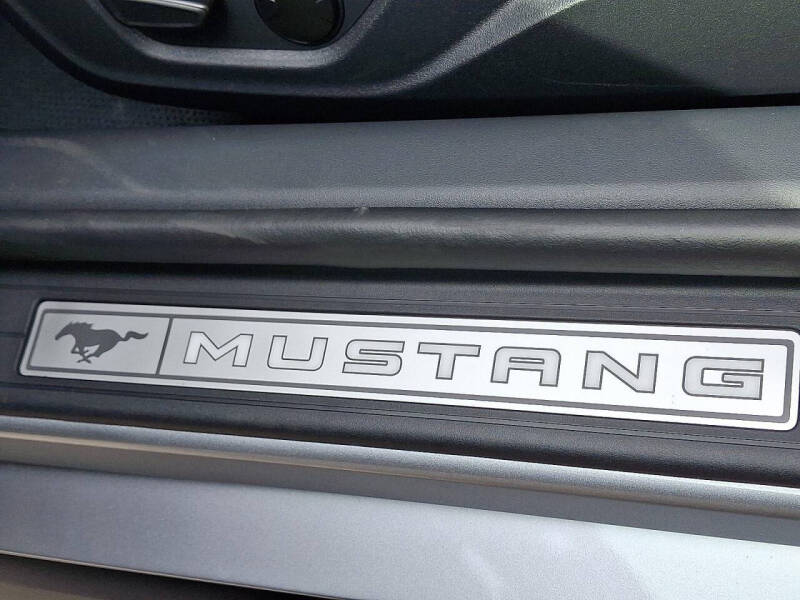 2025 Ford Mustang EcoBoost Premium