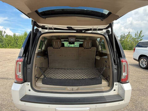 2017 GMC Yukon XL SLT