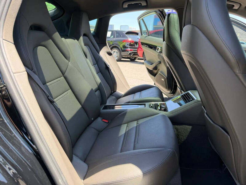 2018 Porsche Panamera
