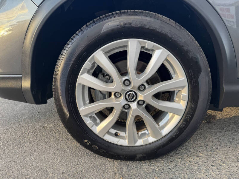 2020 Nissan Rogue Sport SV