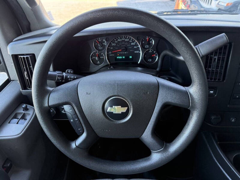 2023 Chevrolet Express LS 3500