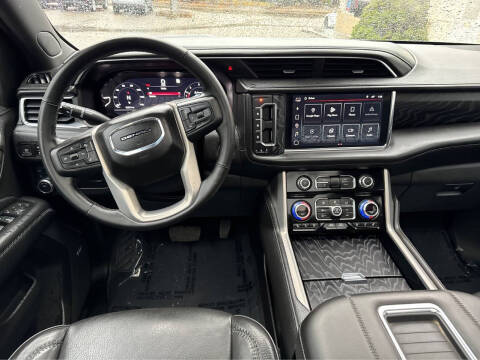 2023 GMC Yukon XL Denali