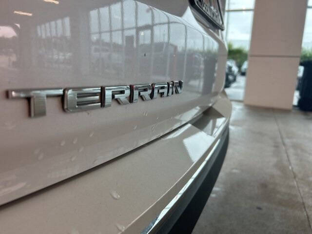 2021 GMC Terrain SLT