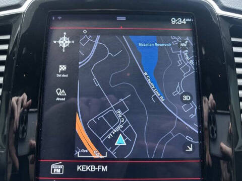 2022 Volvo XC90 Recharge T8 R-Design