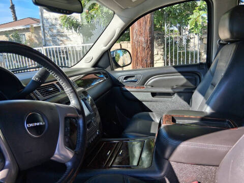 2014 GMC Yukon XL Denali