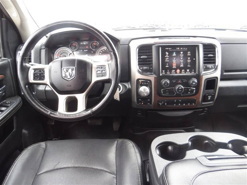 2016 RAM 1500 Laramie